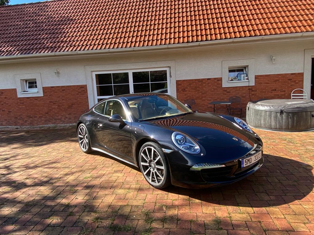 Porsche 991 Carrera 4